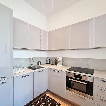 Nestor&jeeves - Jean Medecin - - Modern Lägenhet